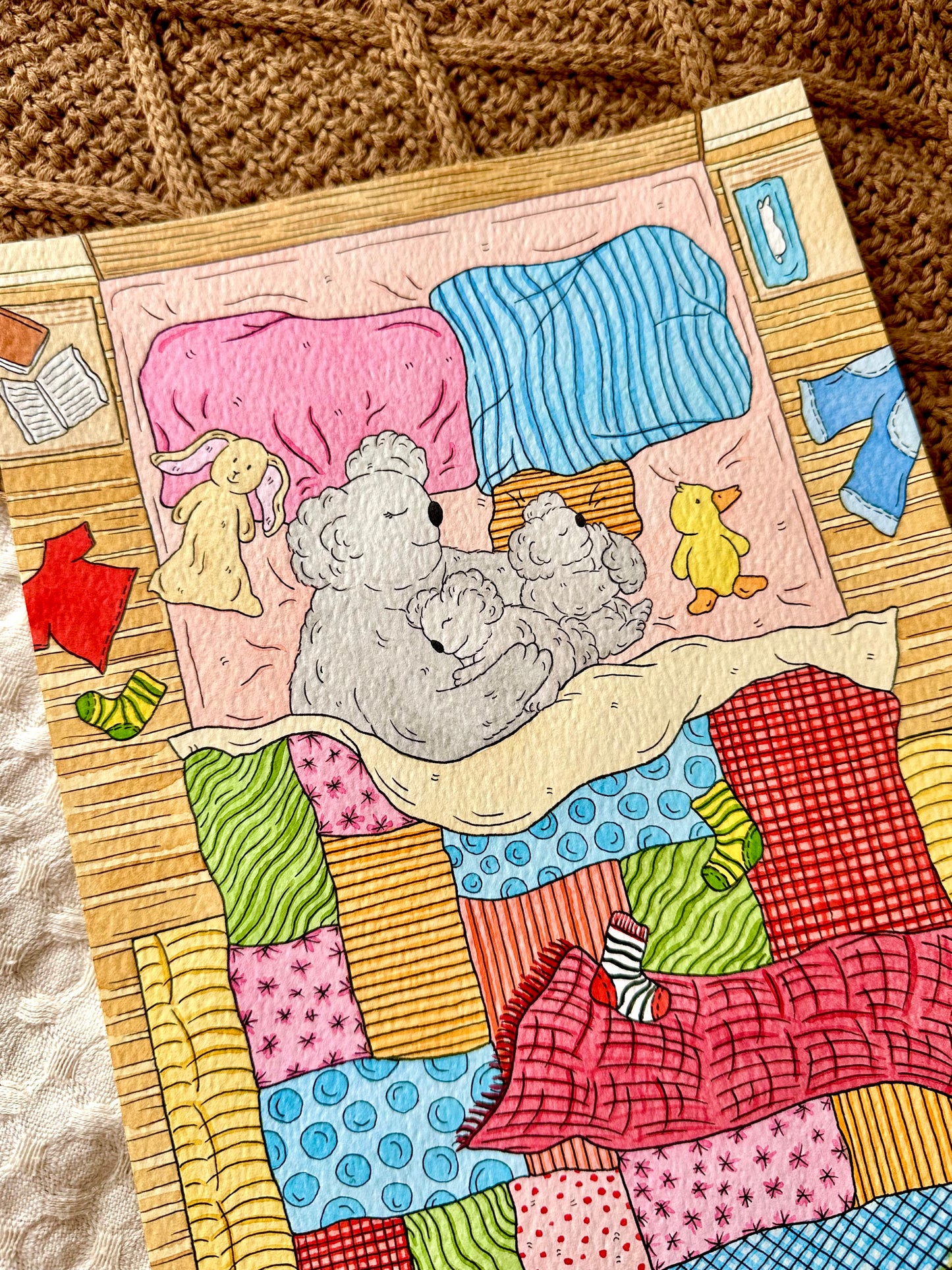 Co-sleeping Koalas Print